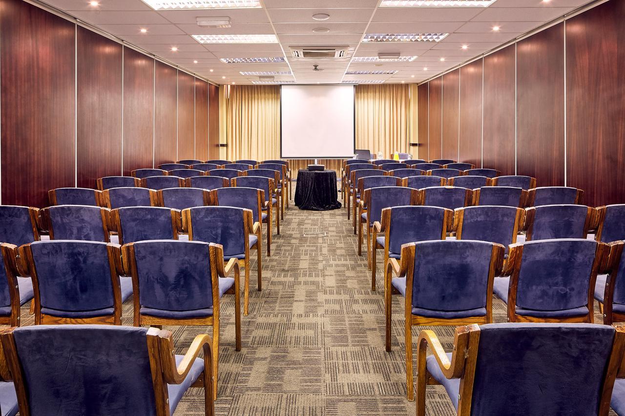 First Group Oceanic Hotel Durban Kültér fotó